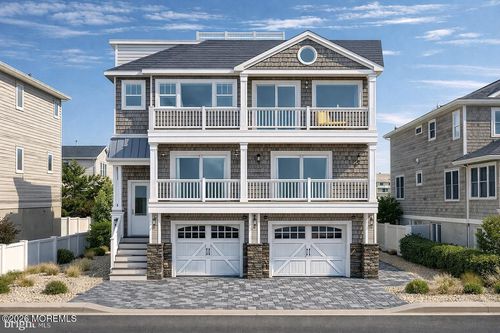 2006 N Central Ave, Surf City, NJ, 08008-5541 | Card Image