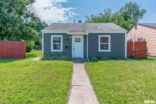 3125 Pearl Ave, Davenport, IA, 52802-2726 | Card Image