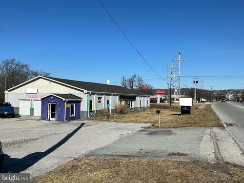 50 N Northern Way, YORK, PA, 17402-2419 | Card Image