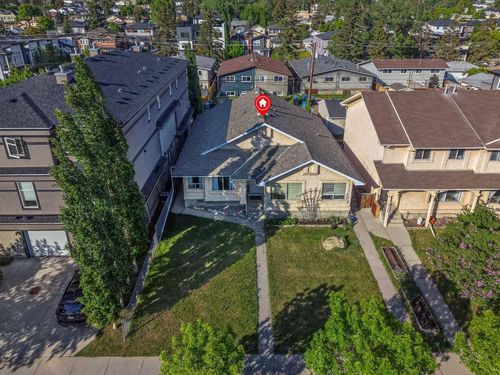 4736 17 Ave Nw, Calgary, AB, T3B0P5 | Card Image