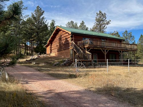 11813 Ridge Rd, Hot Springs, SD, 57747-6004 | Card Image