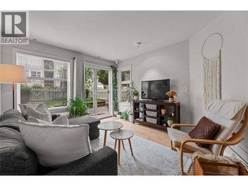 107-539 Yates Rd, Kelowna, BC, V1V2T8 | Card Image
