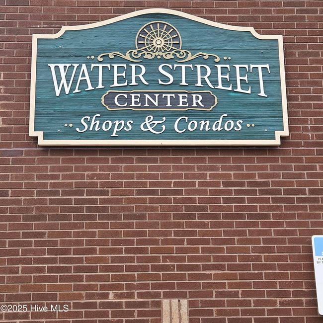 Parking Lot at southern end of Water St. | Image 54