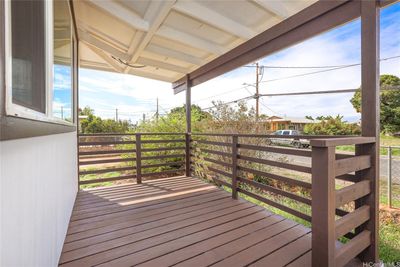 front covered lanai (Street side) | Image 3