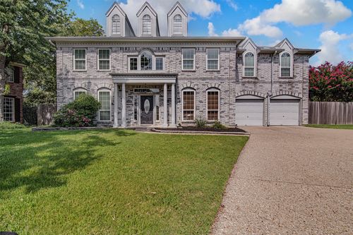 2703 Kingswood Court, Arlington, TX, 76001 | Card Image