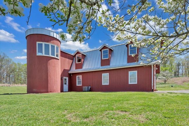 103 Crestview Road, House other with 2 bedrooms, 2 bathrooms and null parking in Wirtz VA | Image 17