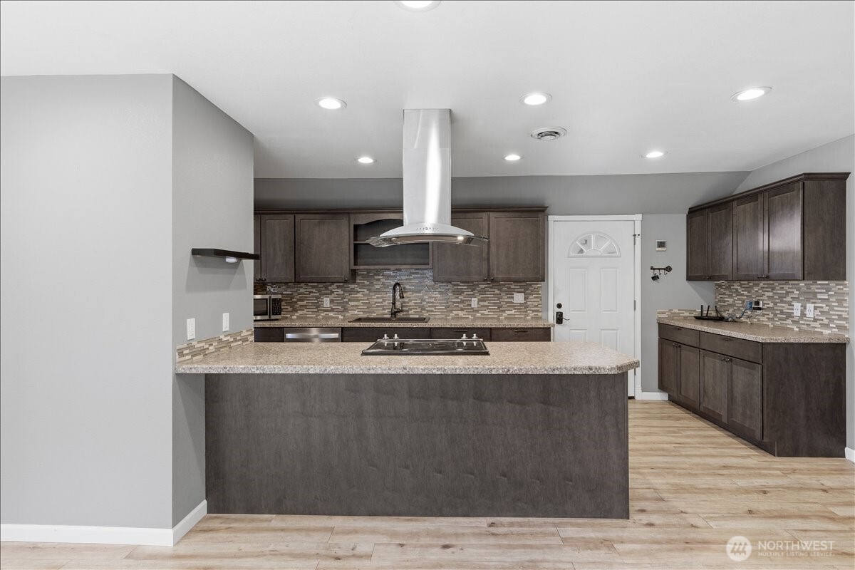 Residential in Electric City 5