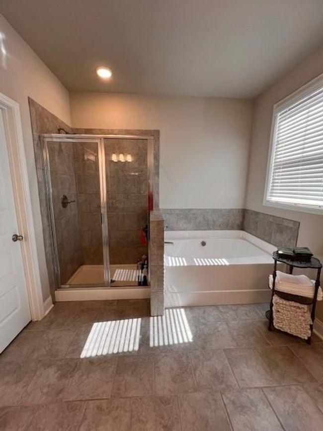 1935 Manor Pointe Dr, Condo with 3 bedrooms, 3 bathrooms and null parking in Cumming GA | Image 29