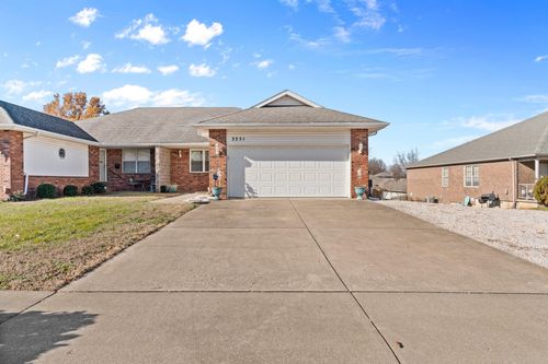 3351 Parkmont Court, Springfield, MO, 65807 | Card Image