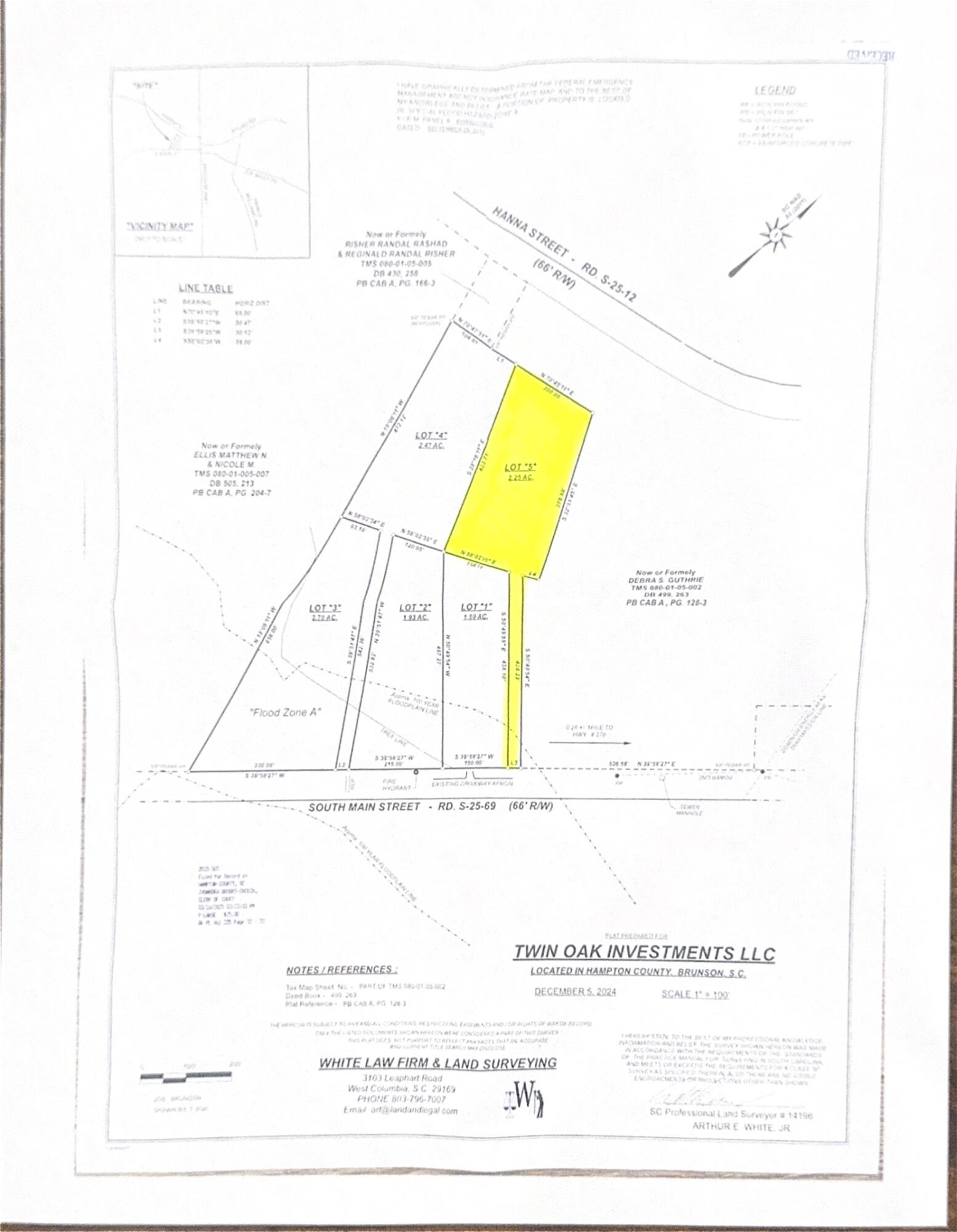 Land in Brunson
