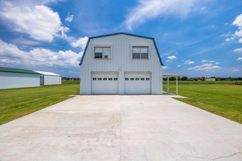 339 Adams St, Raceland, LA, 70394-2508 | Card Image