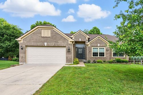 1636 Squires Wood Ct, Milford, OH, 45150-8785 | Card Image