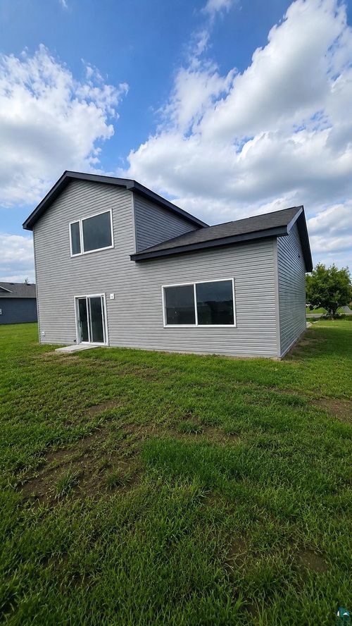 381 Mill St, Osceola, WI, 54020-4363 | Card Image