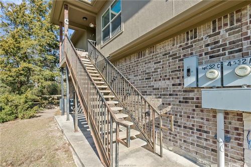 unit-c-4032 Golden Eagle Dr, Bryan, TX, 77808-7329 | Card Image