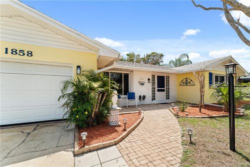 1858 Nw Azalea St, Stuart, FL, 34994-9202 | Card Image