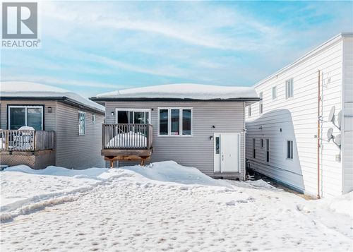 339 Bessie Ave, Sudbury, ON, P3C4H6 | Card Image