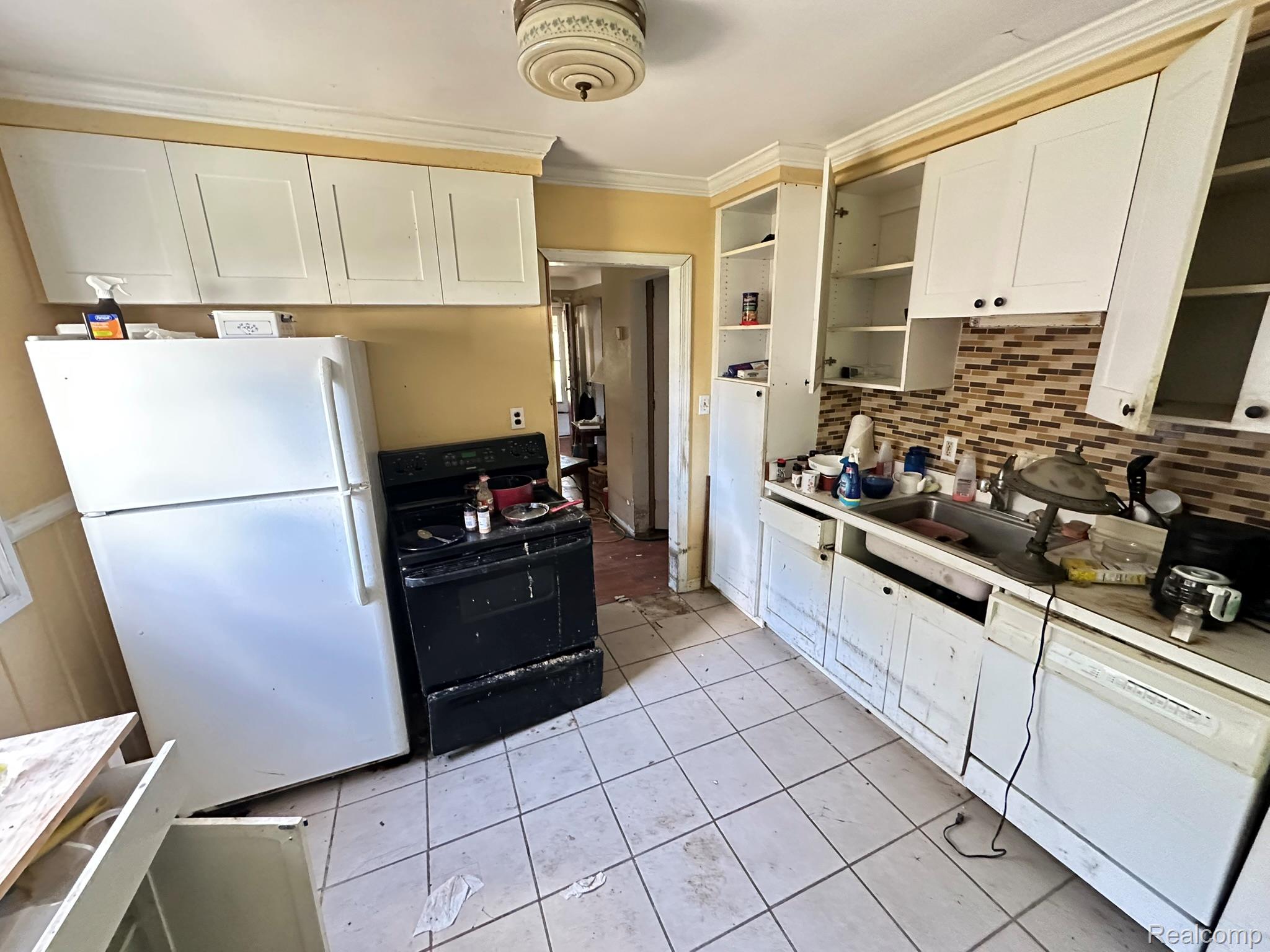 Residential in Redford Charter Township 3