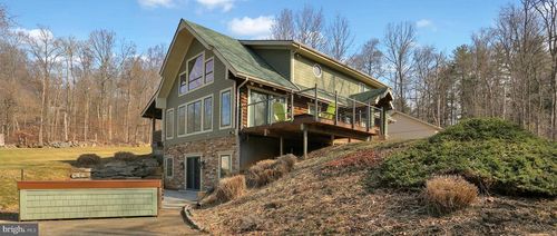 220 Landis Store Rd, BOYERTOWN, PA, 19512-8307 | Card Image