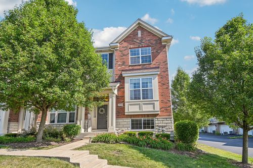 2903 Henley Ln, Naperville, IL, 60540-2017 | Card Image