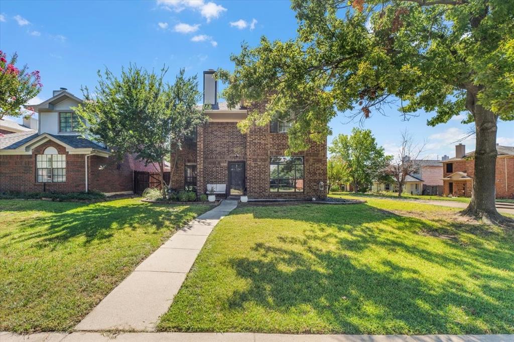 Los Altos Dr, Mesquite, TX 75150