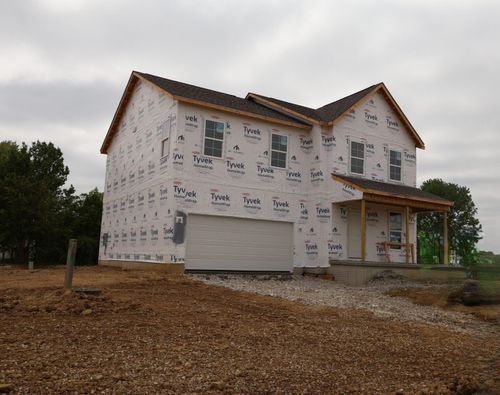 8109 Priestley Dr, Reynoldsburg, OH, 43068-1381 | Card Image