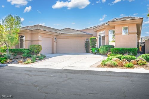 9233 Canyon Mesa Dr, Las Vegas, NV, 89144-1528 | Card Image