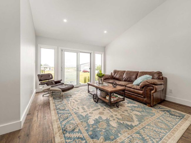 84013 Range Road 212, House other with 6 bedrooms, 3 bathrooms and 10 parking in Lethbridge County AB | Image 6