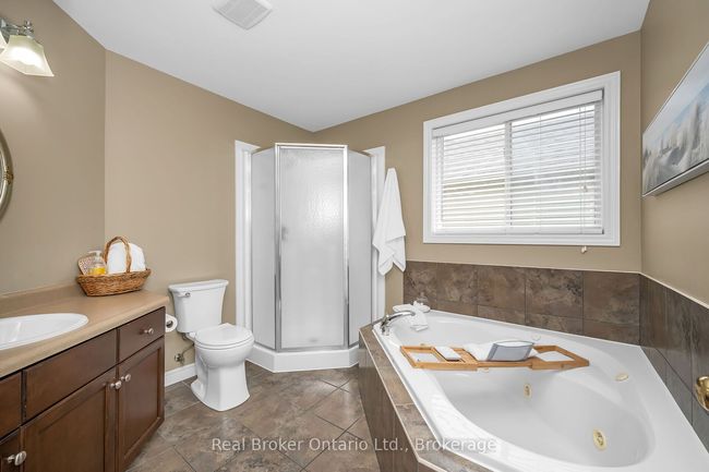 65 Plum Tree Lane, House other with 3 bedrooms, 3 bathrooms and 4 parking in Grimsby ON | Image 19