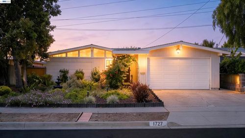 1727 Southgate St, Hayward, CA, 94545 | Card Image