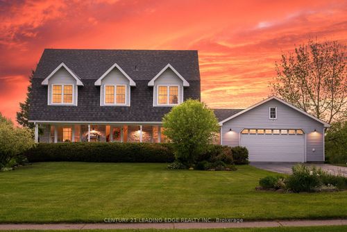 5048 William St, Pickering, ON, L1Y1B2 | Card Image