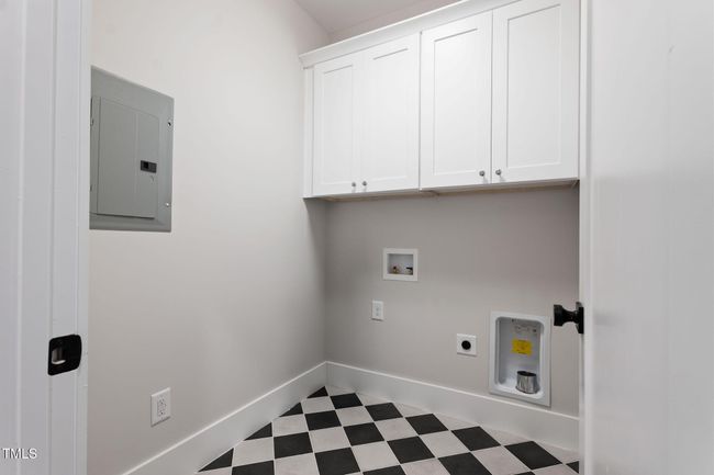 1st Floor Laundry Room | Image 31