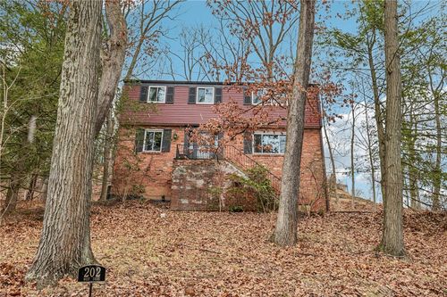 202 West Dr, Pittsburgh, PA, 15215 | Card Image