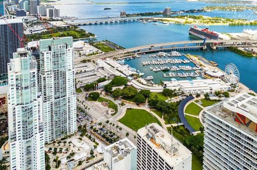 219-253 Ne 2nd St, Miami, FL, 33132-2287 | Card Image