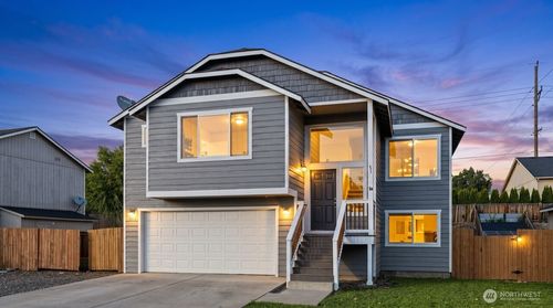 1911 W Peakview Dr, Ellensburg, WA, 98926-2394 | Card Image