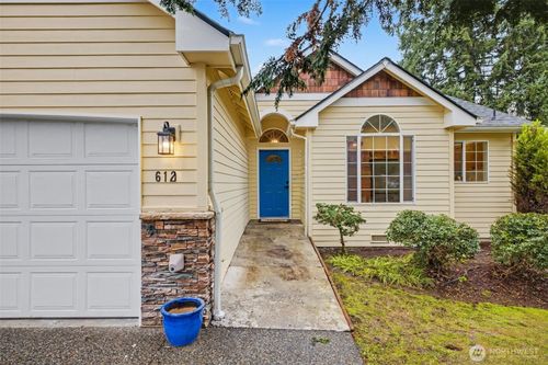 612 Elizabeth St, Monroe, WA, 98272-1306 | Card Image