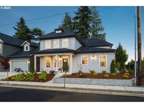 904 E 30th St, Vancouver, WA, 98663-2769 | Card Image