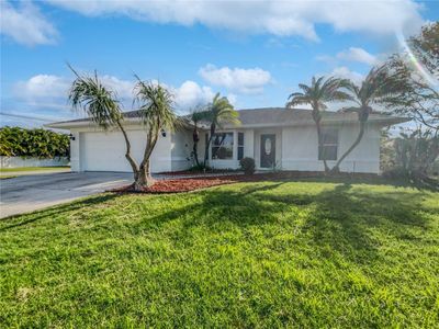 865 Everest Road, House other with 3 bedrooms, 2 bathrooms and null parking in Venice FL | Image 1