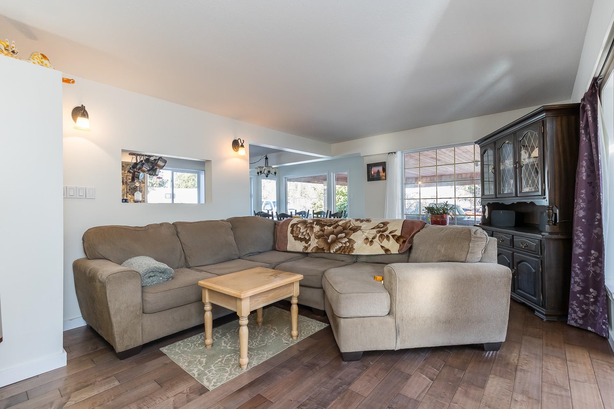 34391 Ferndale Avenue, House other with 3 bedrooms, 2 bathrooms and 4 parking in Mission BC | Image 23