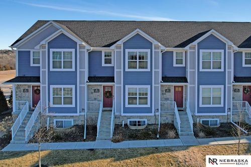 7008 Kentwell Ln, Lincoln, NE, 68516-6580 | Card Image