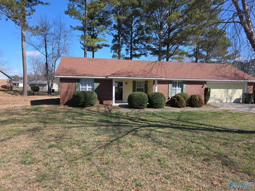 105 Pine Cone Dr, Toney, AL, 35773-7056 | Card Image