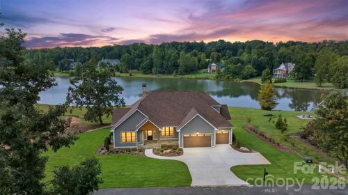 14-966 Mapleton Ln, Columbus, NC, 28722-0138 | Card Image