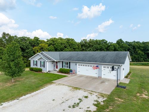 2700 Treetop Lane, Palmyra, MO, 63461 | Card Image