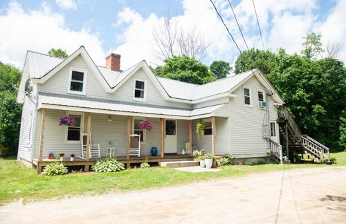 units-a-available-526 First Nh Turnpike, Northwood, NH, 03361 | Card Image
