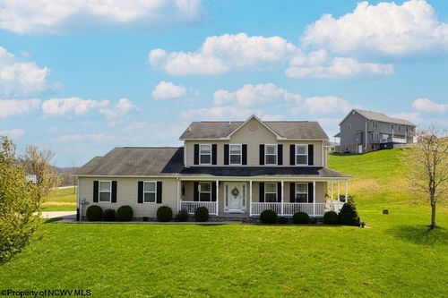 648 Ashberry Dr, Flemington, WV, 26347-6058 | Card Image