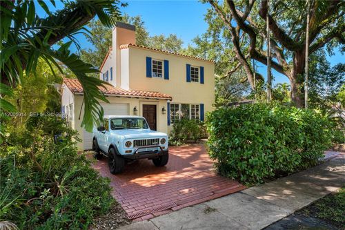 528 Alcazar Ave, Coral Gables, FL, 33134-4204 | Card Image