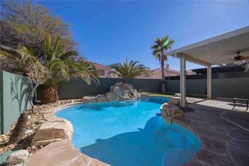 7468 Treasure Chest St, Las Vegas, NV, 89139-5634 | Card Image