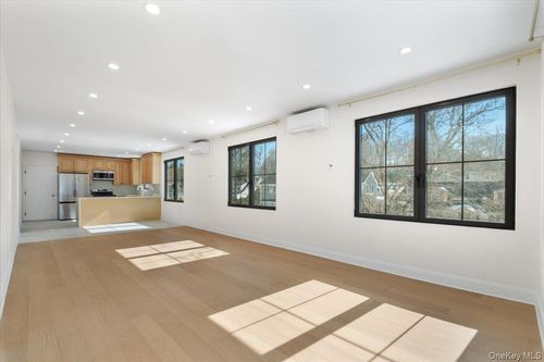 2-31 Maple St, Scarsdale, NY, 10583-5433 | Card Image