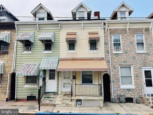 532 Birch St, READING, PA, 19604-2723 | Card Image