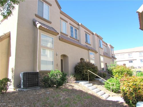 8404 Tiger Woods Ave, Las Vegas, NV, 89128-1951 | Card Image