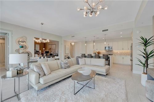 unit-211-1111 Central Ave, NAPLES, FL, 34102-6253 | Card Image